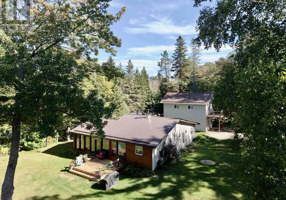 10-watercrescent-goulais-river-ontario-sm262621