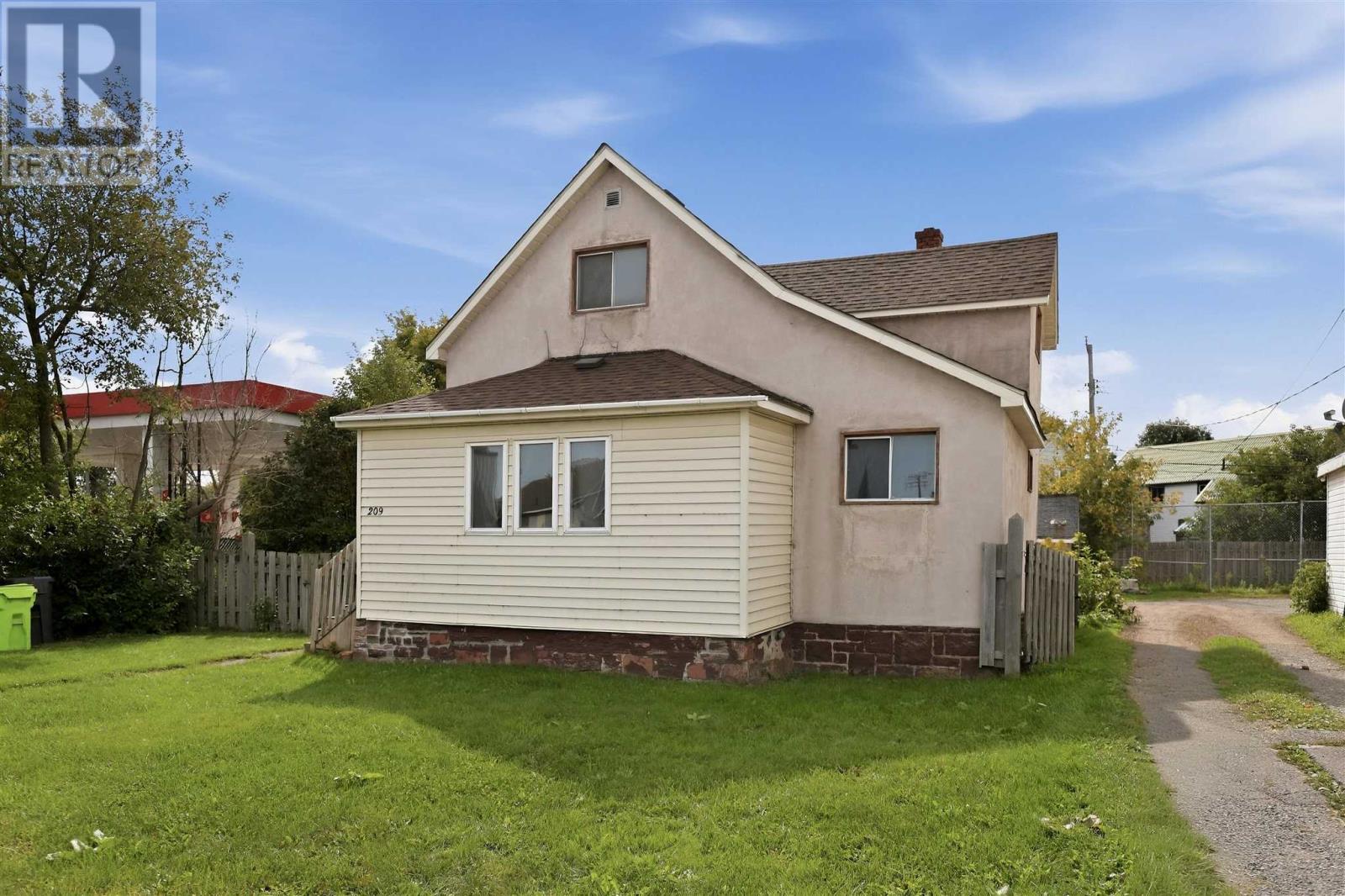 209-wellington-street-w-sault-ste-marie-ontario-sm262625