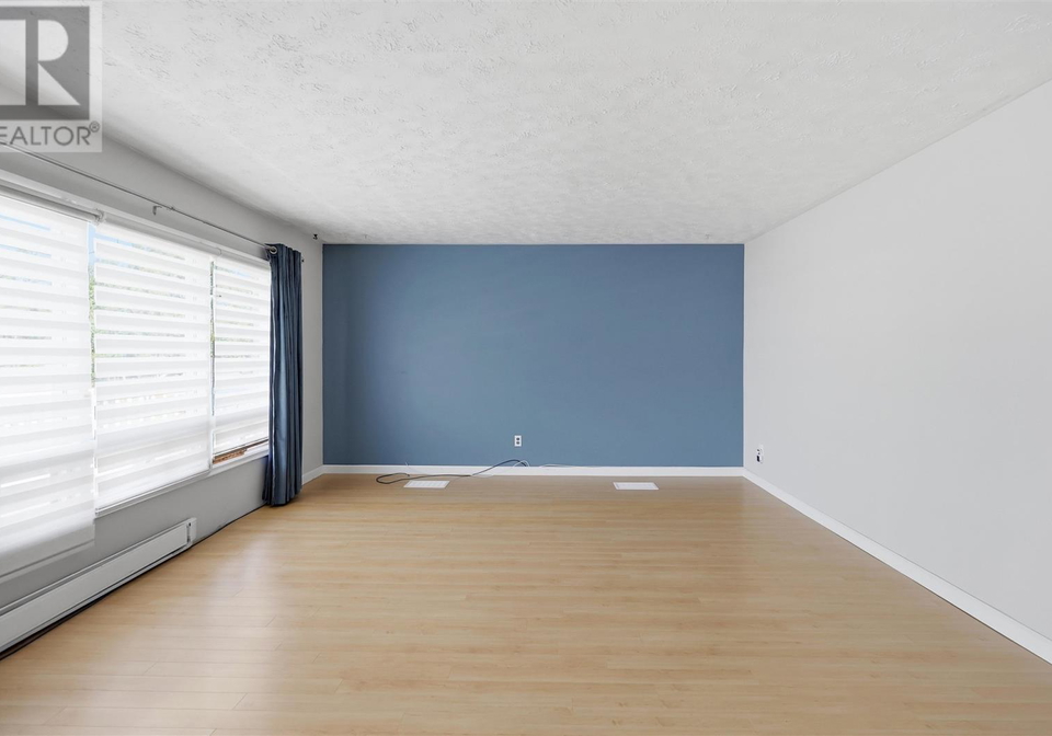 99-findlay-road-e-echo-bay-ontario-sm262660
