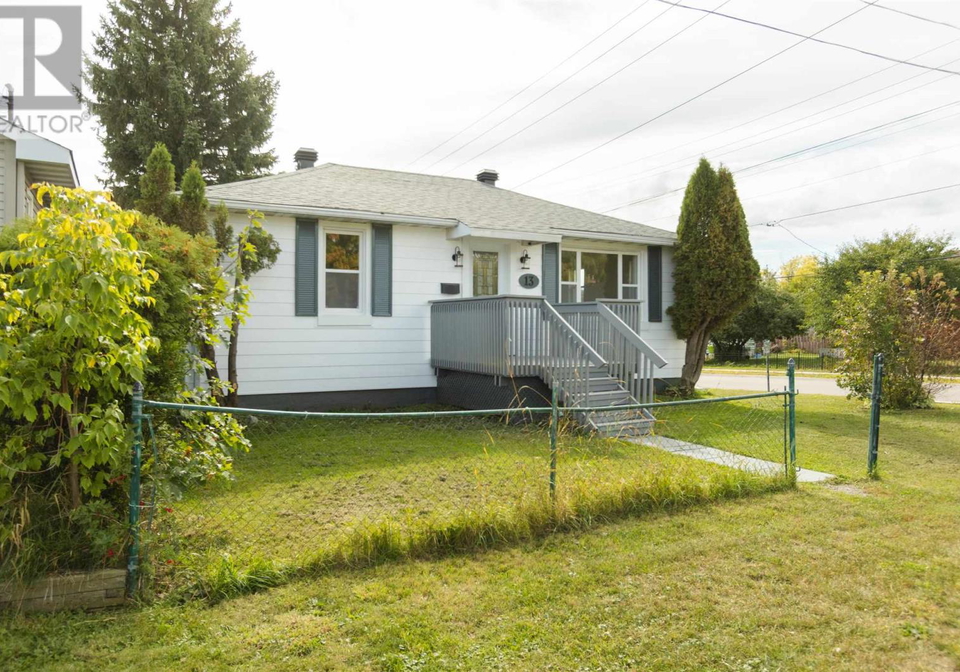 13-stevens-street-sault-ste-marie-ontario-sm262736