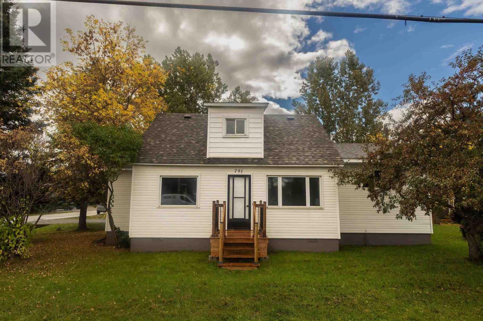 791-second-lin-w-sault-ste-marie-ontario-sm262745