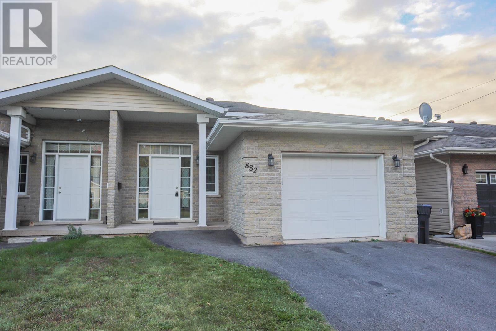 882-pine-street-sault-ste-marie-ontario-sm262747