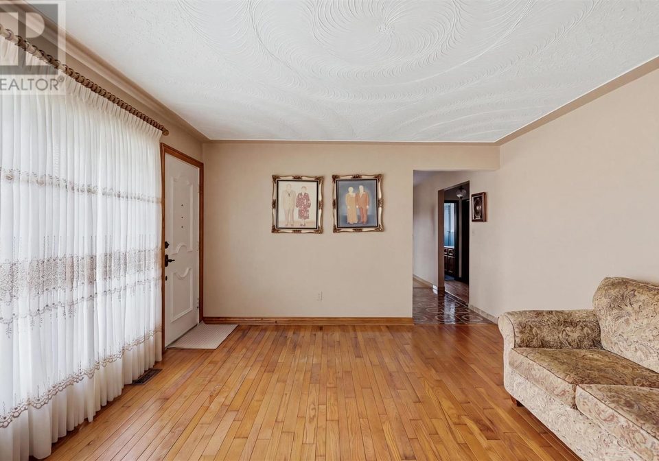 3-dawson-avenue-sault-ste-marie-ontario-sm262761