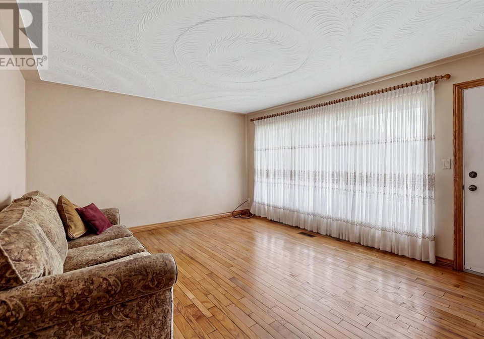 3-dawson-avenue-sault-ste-marie-ontario-sm262761