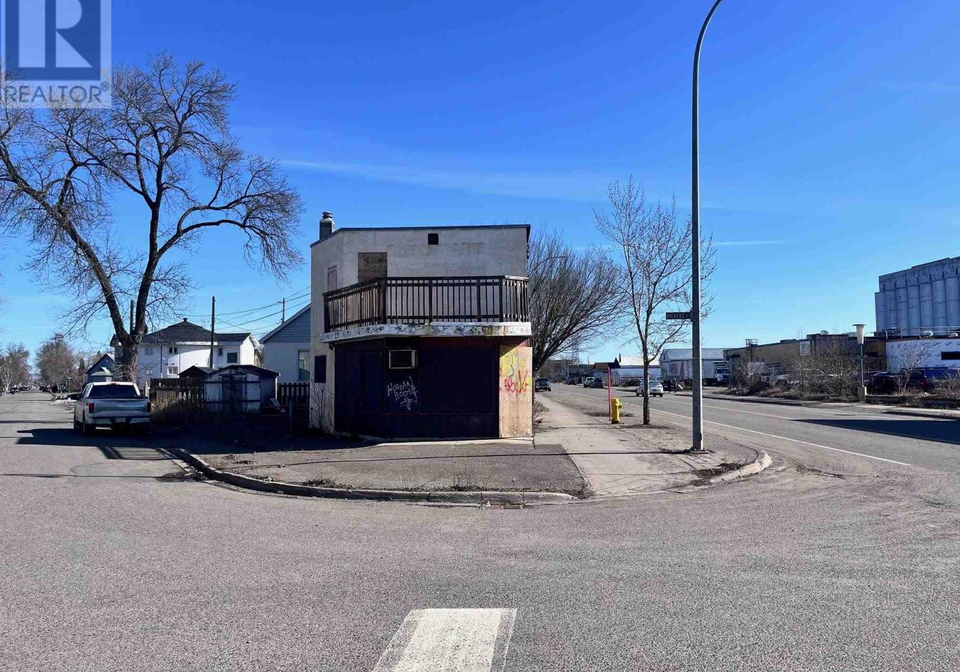 593-syndicate-avenue-s-thunder-bay-ontario-tb251022