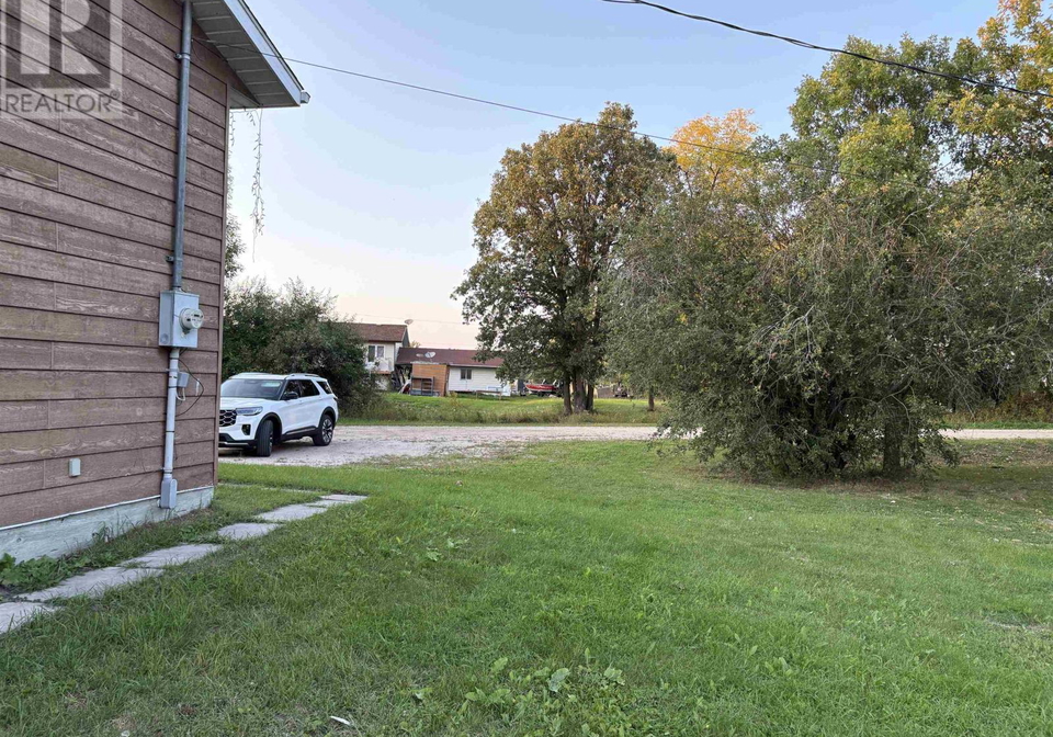 44-eleanor-lake-road-morson-ontario-tb252799