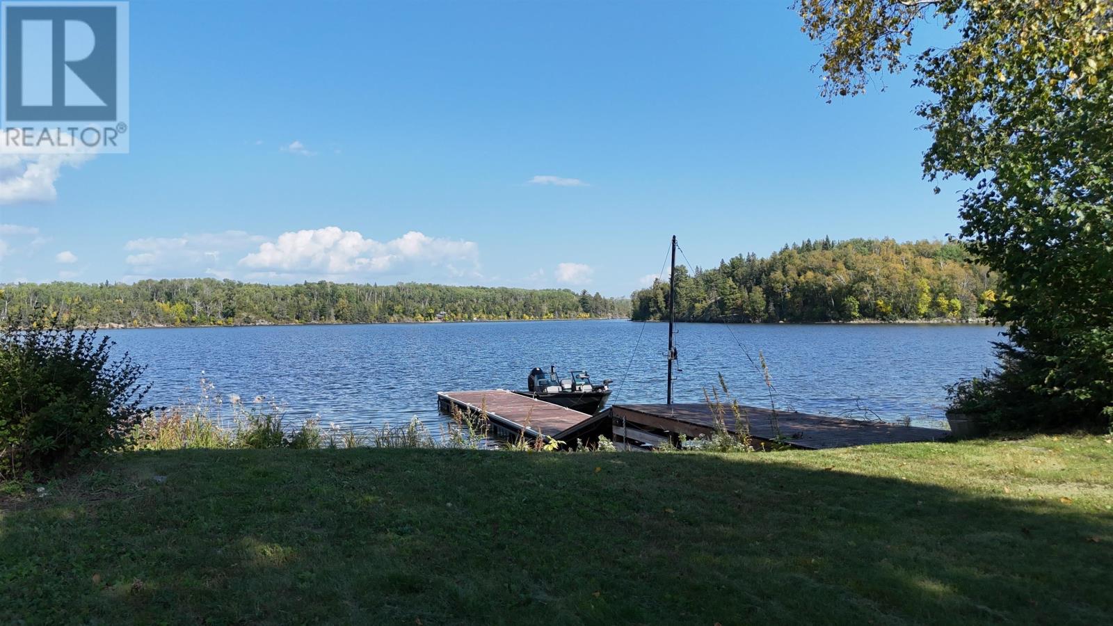 pcl-41054-ptarmigan-bay-lake-of-the-woods-unorganized-ontario-tb252914