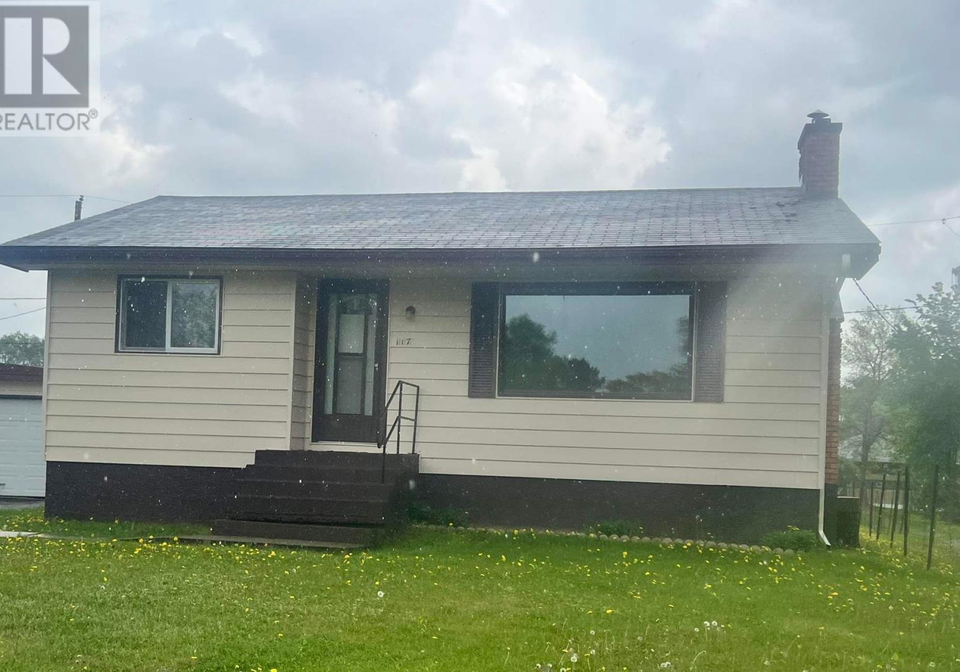 146-pine-crescent-atikokan-ontario-tb253169