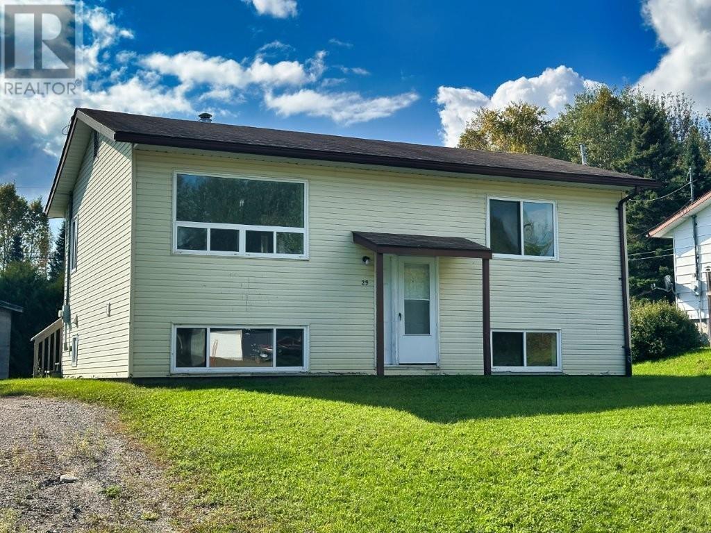 29-parkway-place-terrace-bay-ontario-tb253205