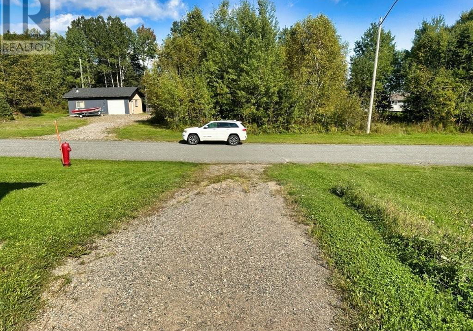 29-parkway-place-terrace-bay-ontario-tb253205
