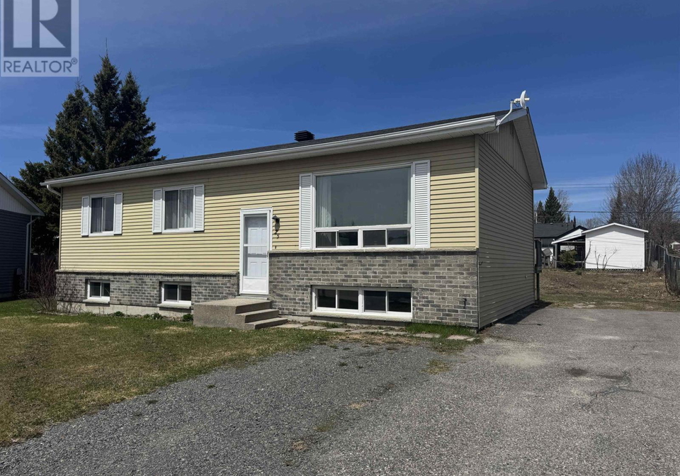 25-brooks-street-manitouwadge-ontario-tb253346