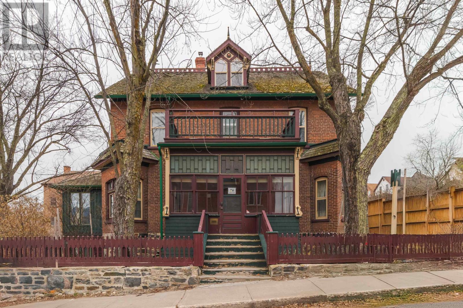 127-fifth-avenue-south-kenora-ontario-tb253569