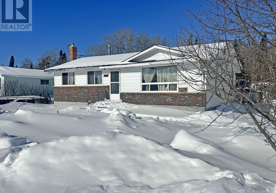 124-highland-crescent-nakina-ontario-tb253590
