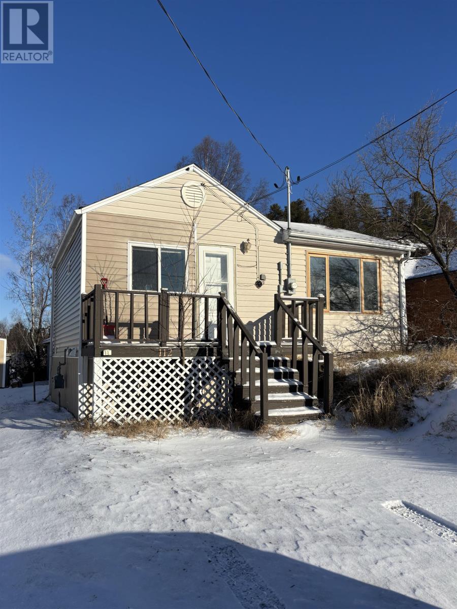 112-mercury-ave-e-atikokan-ontario-tb253599