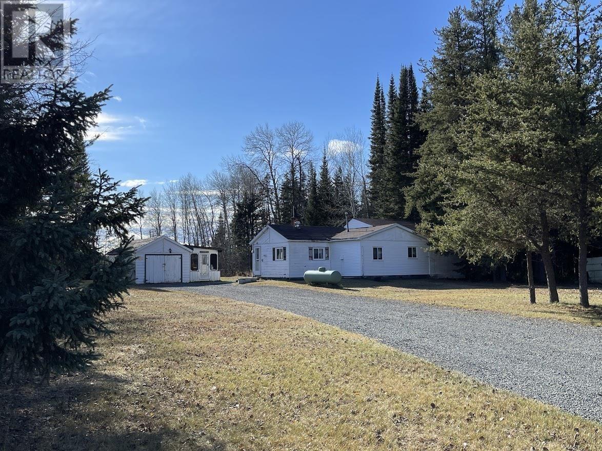 13-1st-st-hillsport-ontario-tb253659