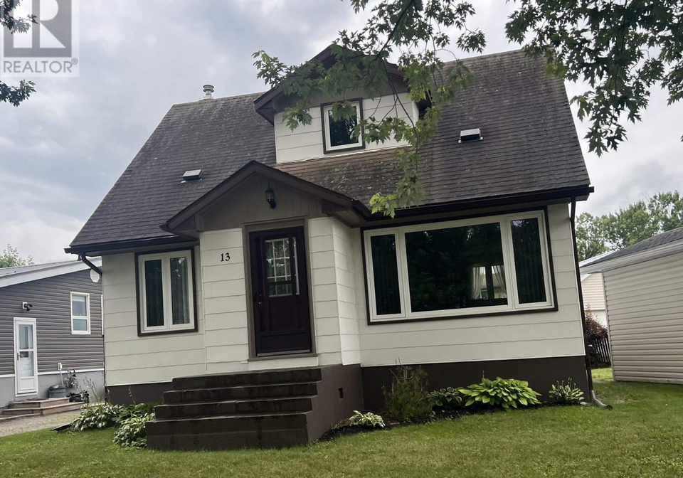 13-spruce-road-atikokan-ontario-tb2600094