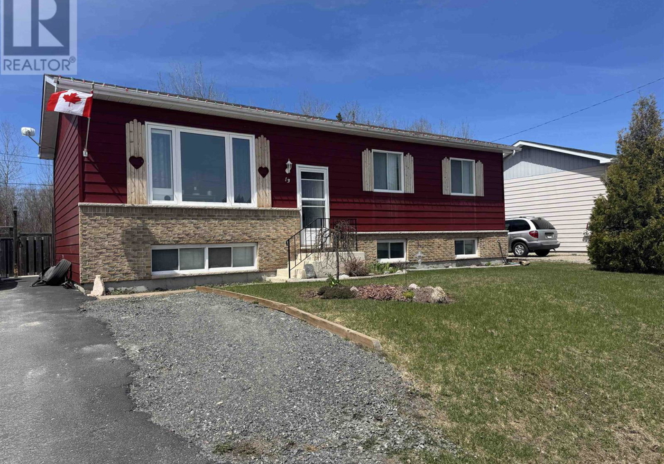 13-moose-drive-manitouwadge-ontario-tb2600188