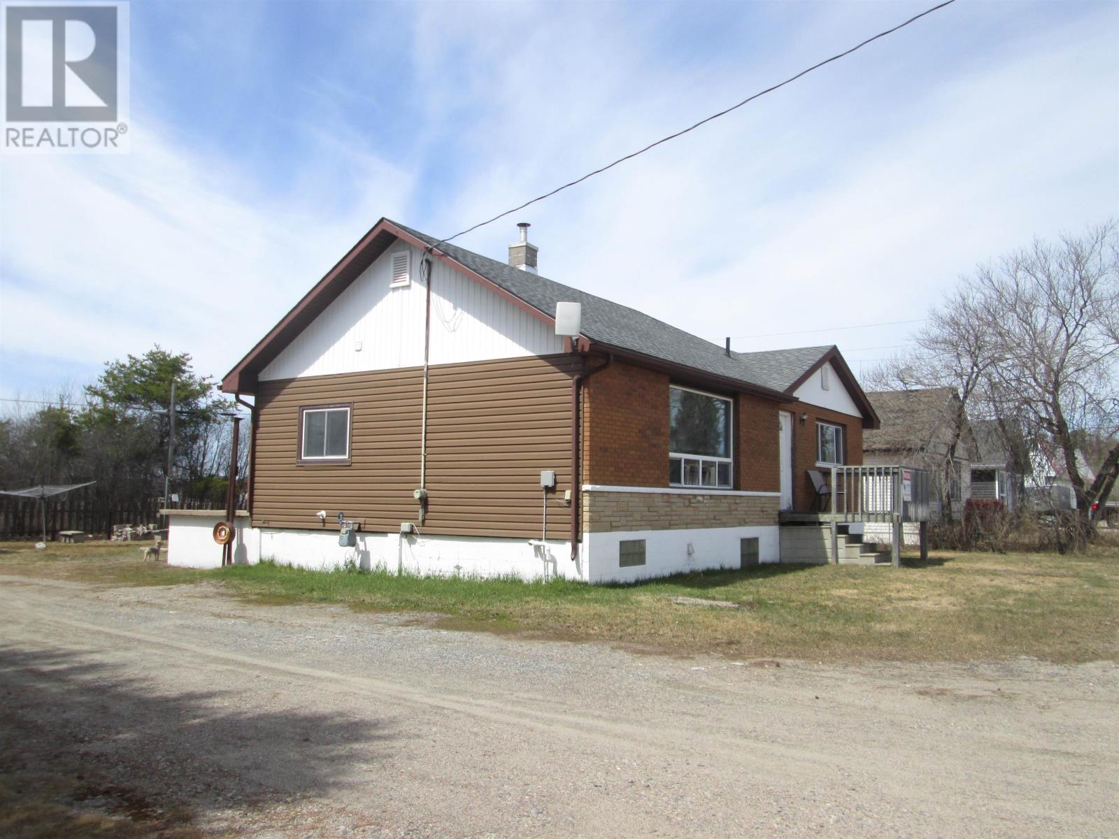 208-west-street-ignace-ontario-tb2600440
