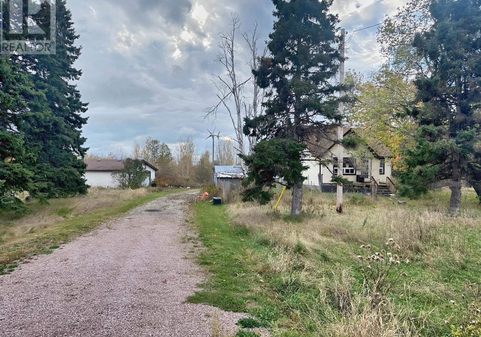 240-hwy-11-17-dorion-ontario-tb2600635