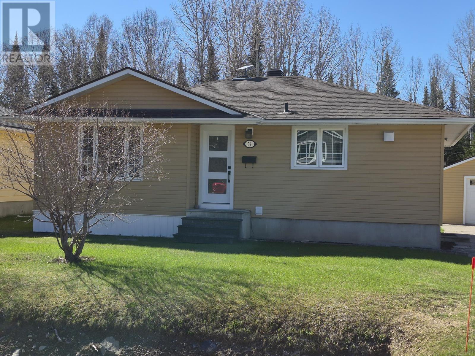 34-redwing-avenue-manitouwadge-ontario-tb2600666