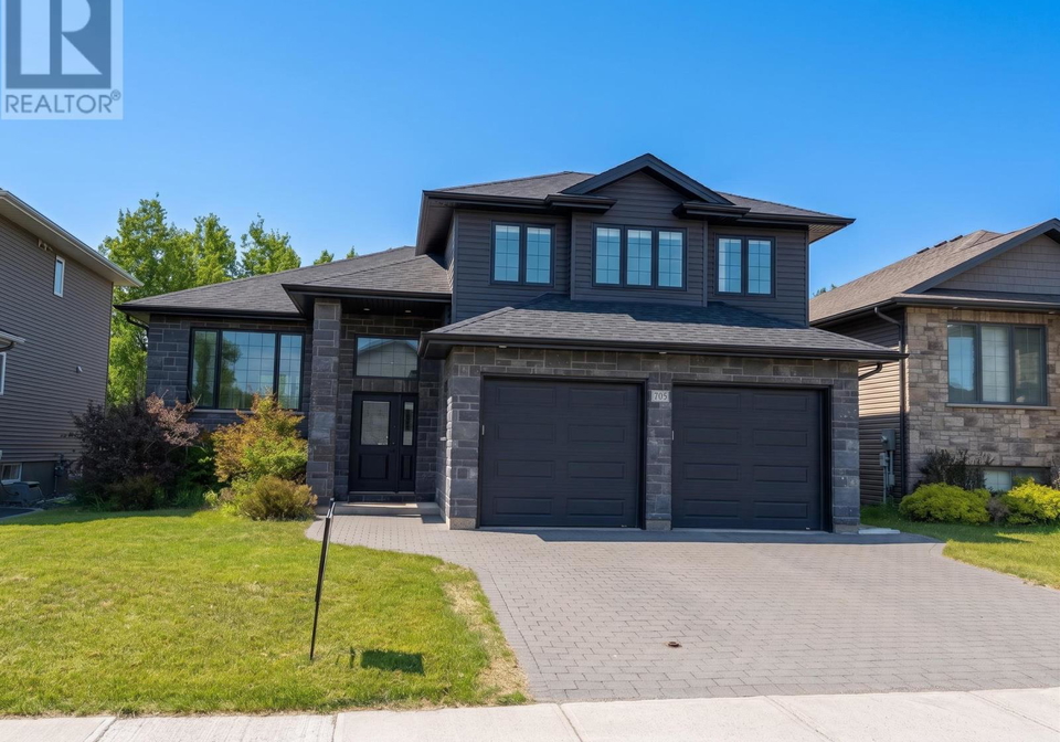 705-fieldstone-place-thunder-bay-ontario-tb2600674