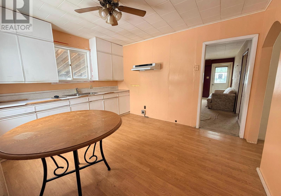 206-third-avenue-sw-geraldton-ontario-tb2600798