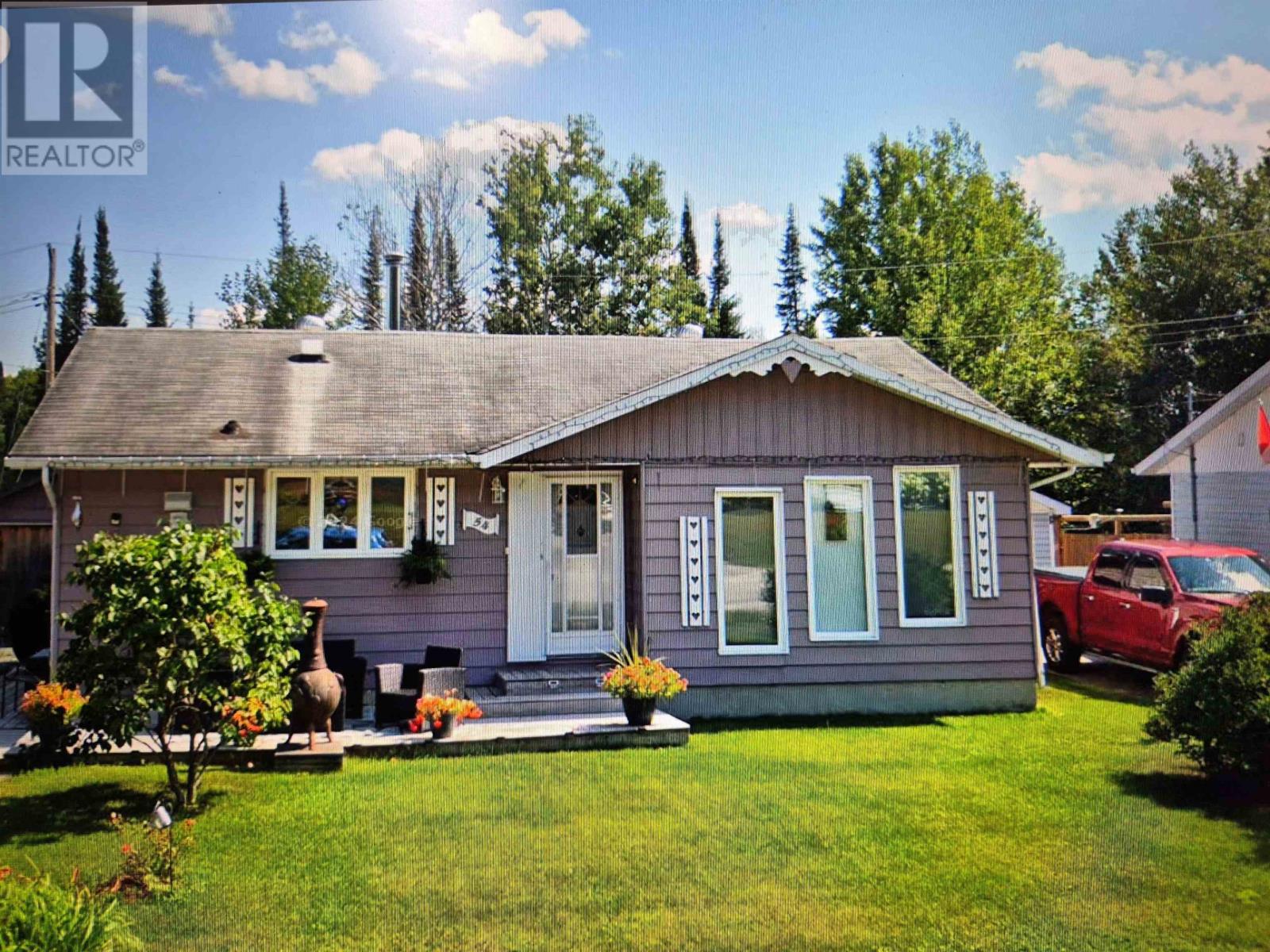 54-redwing-avenue-manitouwadge-ontario-tb2600872