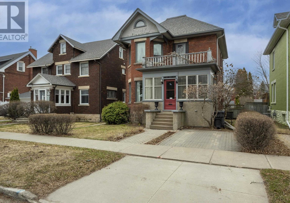 327-catherine-street-thunder-bay-ontario-tb2600961
