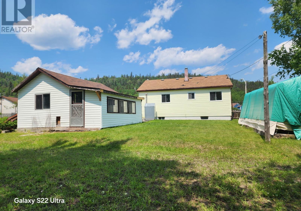 6-kinglet-place-manitouwadge-ontario-tb2600977