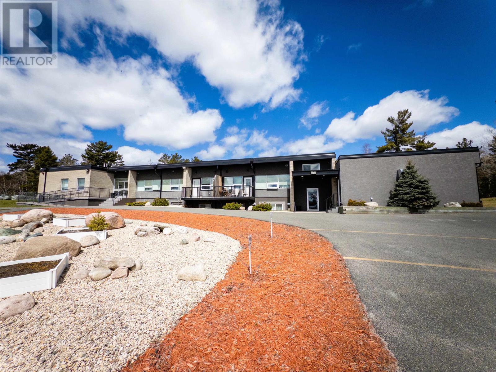 201-100-first-avenue-west-kenora-ontario-tb2601001