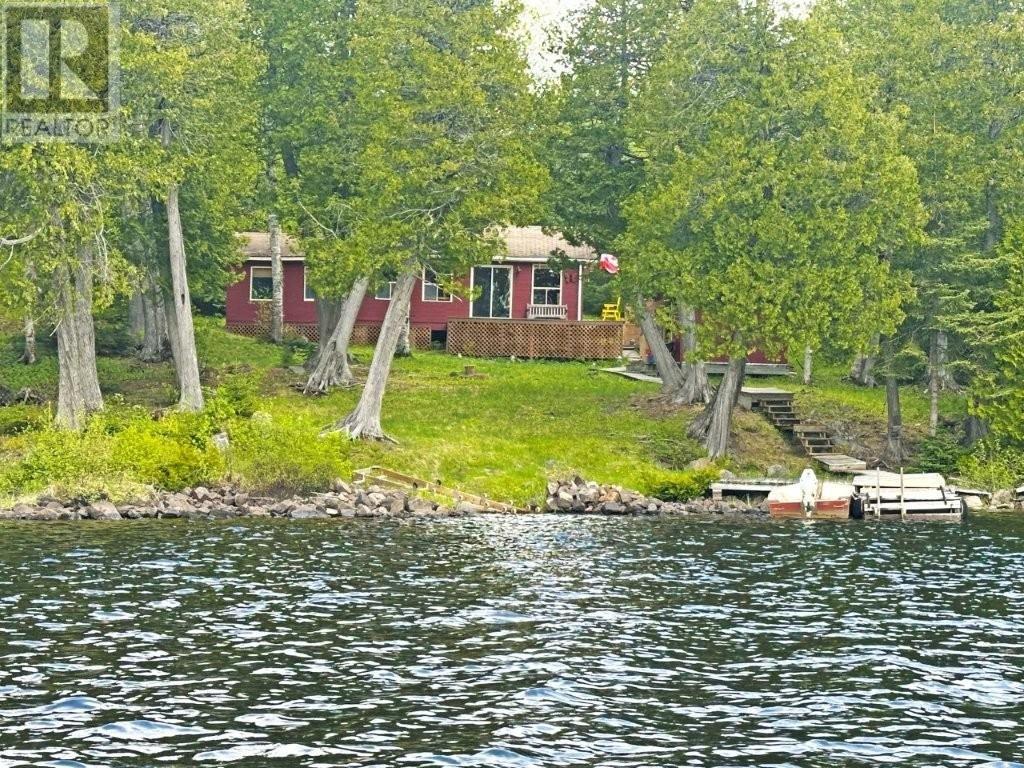 lt-17-elizabeth-lake-nipigon-ontario-tb2601007