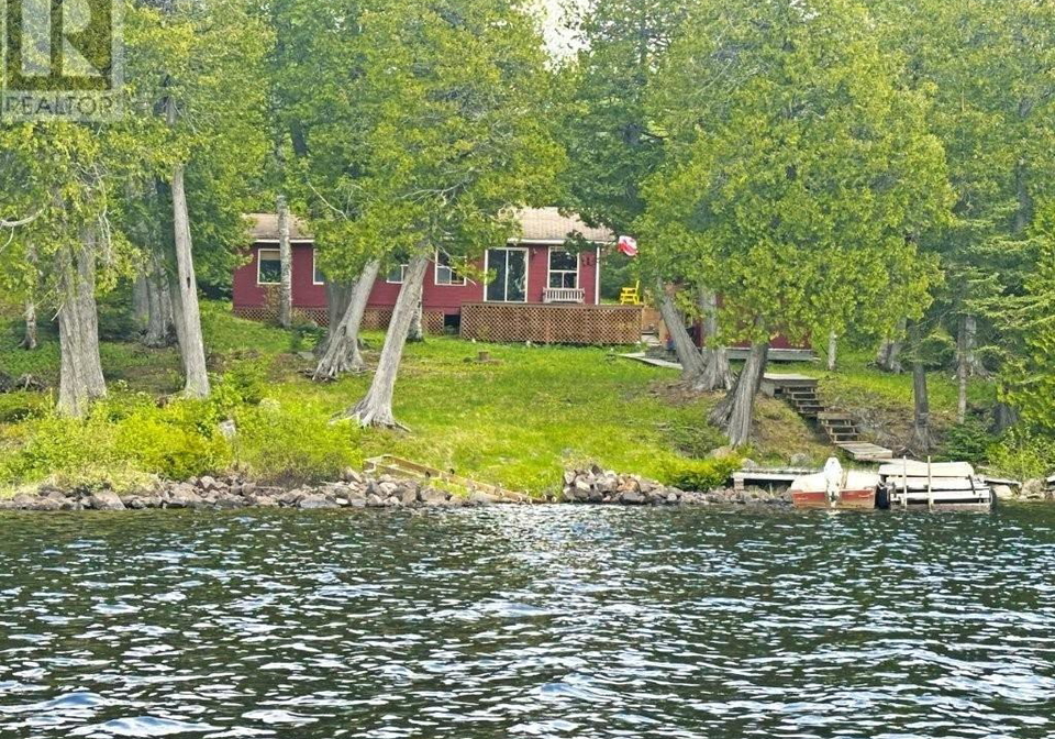 lt-17-elizabeth-lake-nipigon-ontario-tb2601007