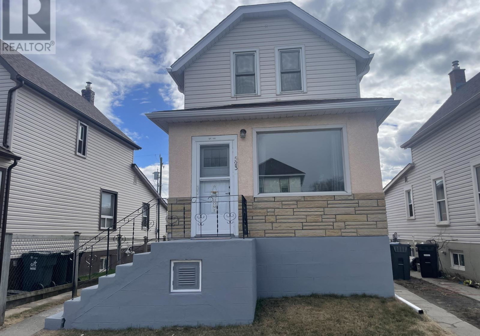 523-mclaughlin-street-w-thunder-bay-ontario-tb2601017