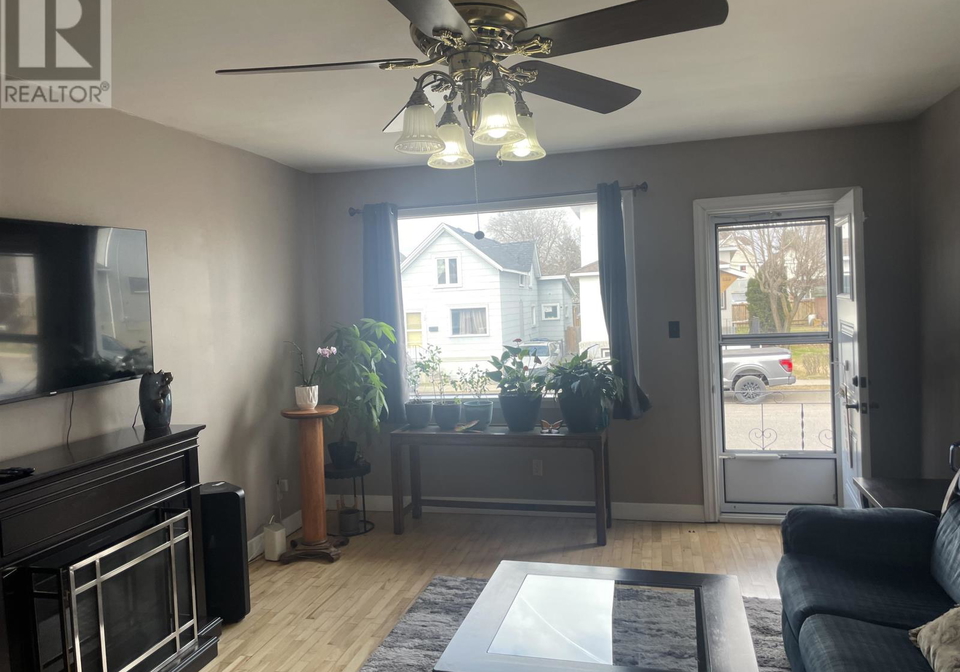 523-mclaughlin-street-w-thunder-bay-ontario-tb2601017