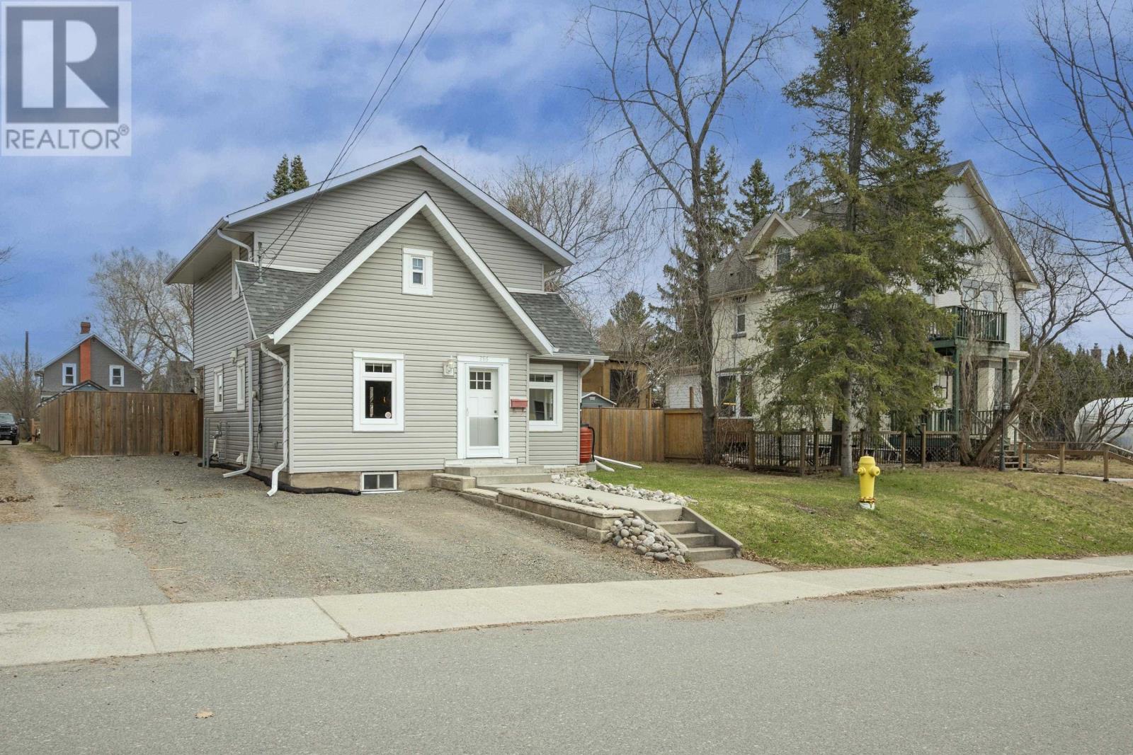 286-van-horne-street-thunder-bay-ontario-tb2601054
