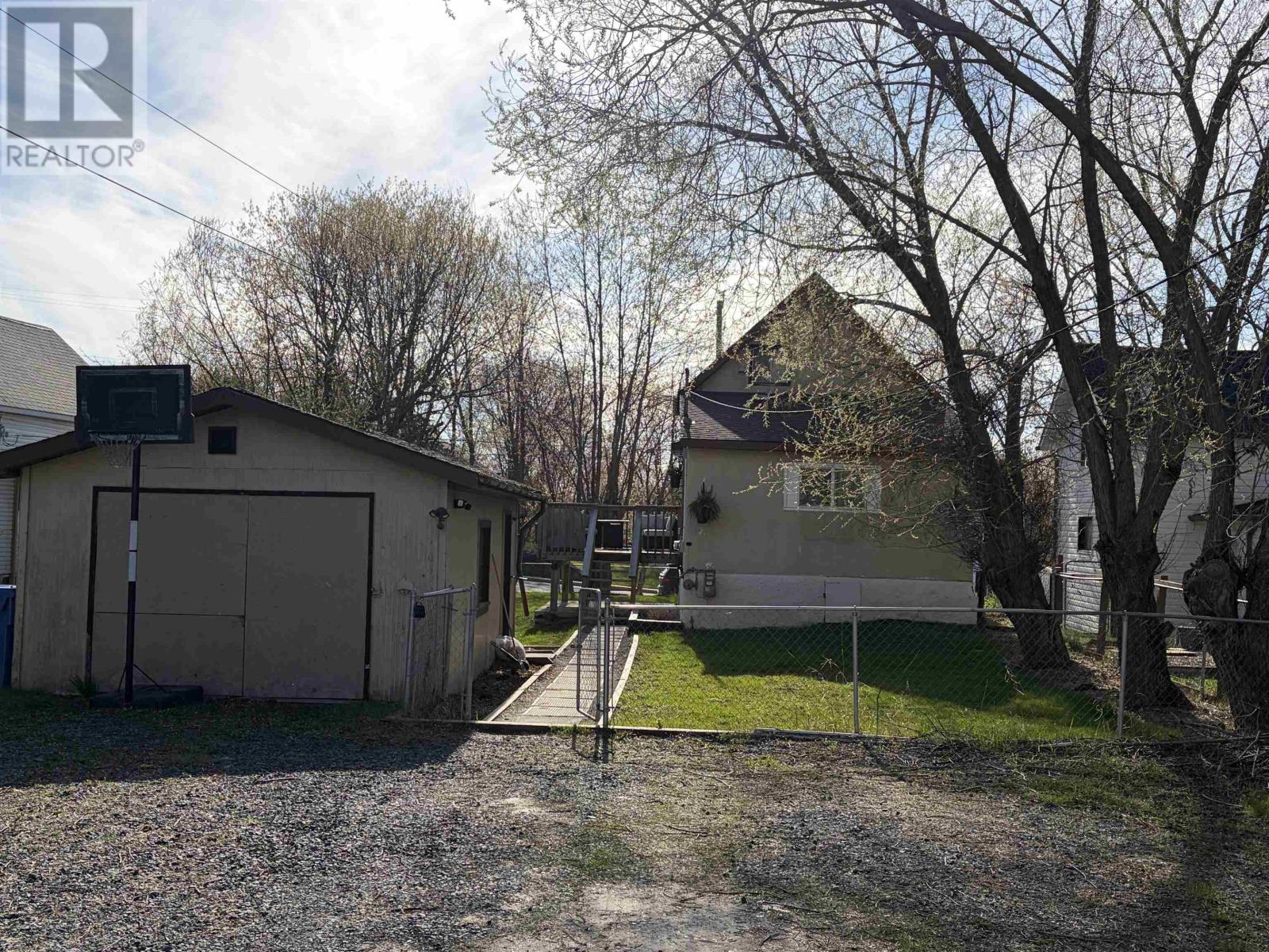 827-fourth-avenue-south-kenora-ontario-tb2601153