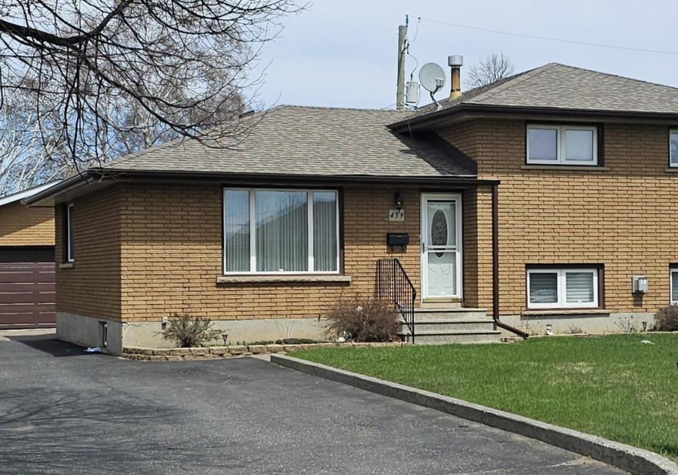 459-frontenac-bay-thunder-bay-ontario-tb2601161