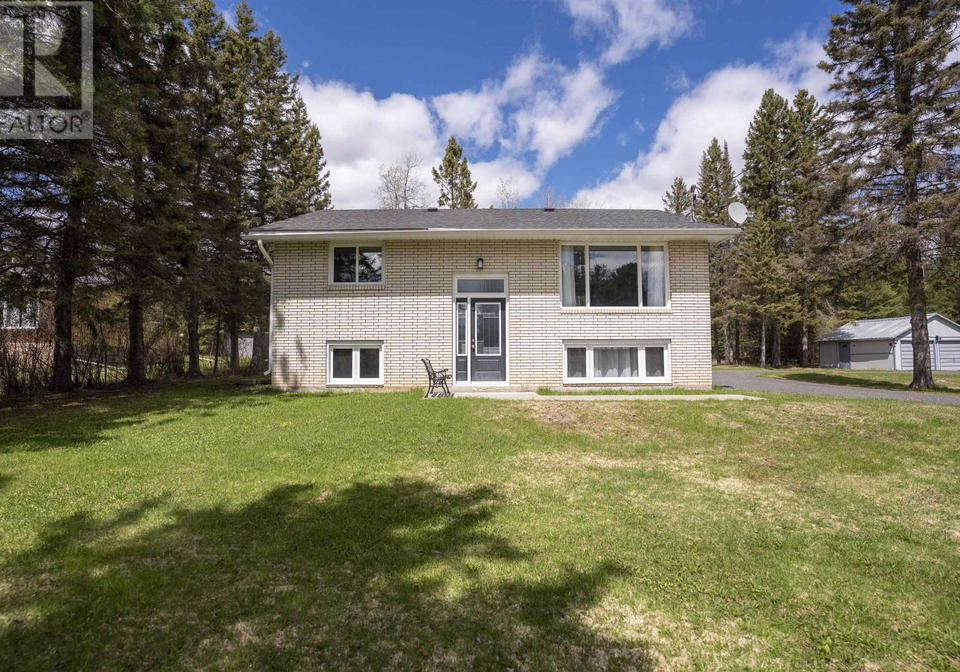 2190-oliver-road-thunder-bay-ontario-tb2601168
