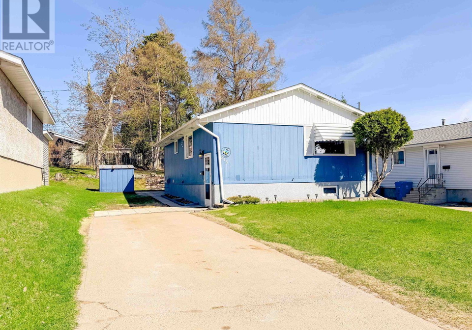 215-minto-drive-kenora-ontario-tb2601177