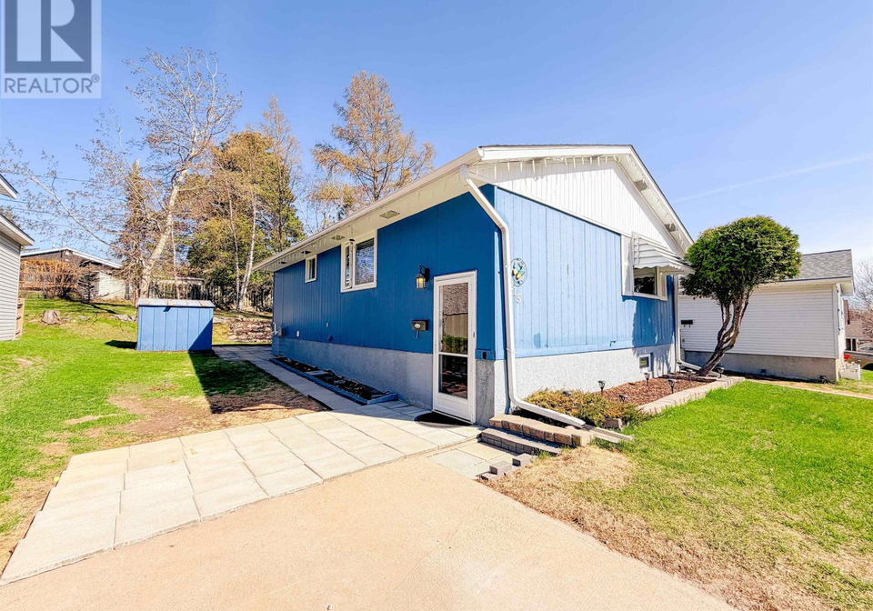 215-minto-drive-kenora-ontario-tb2601177
