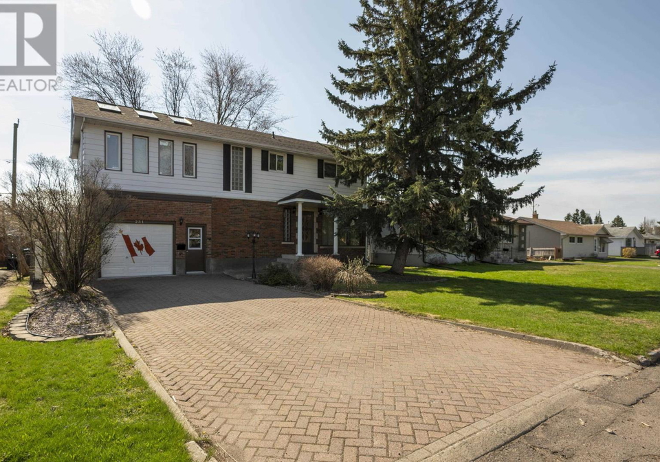 231-alder-avenue-thunder-bay-ontario-tb2601190