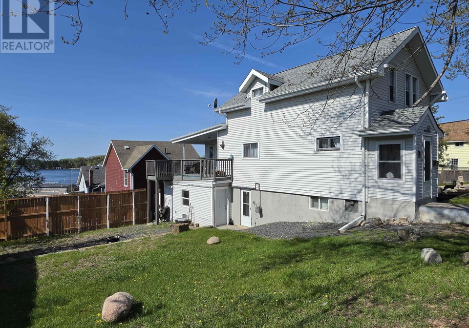 401-third-street-south-kenora-ontario-tb2601201