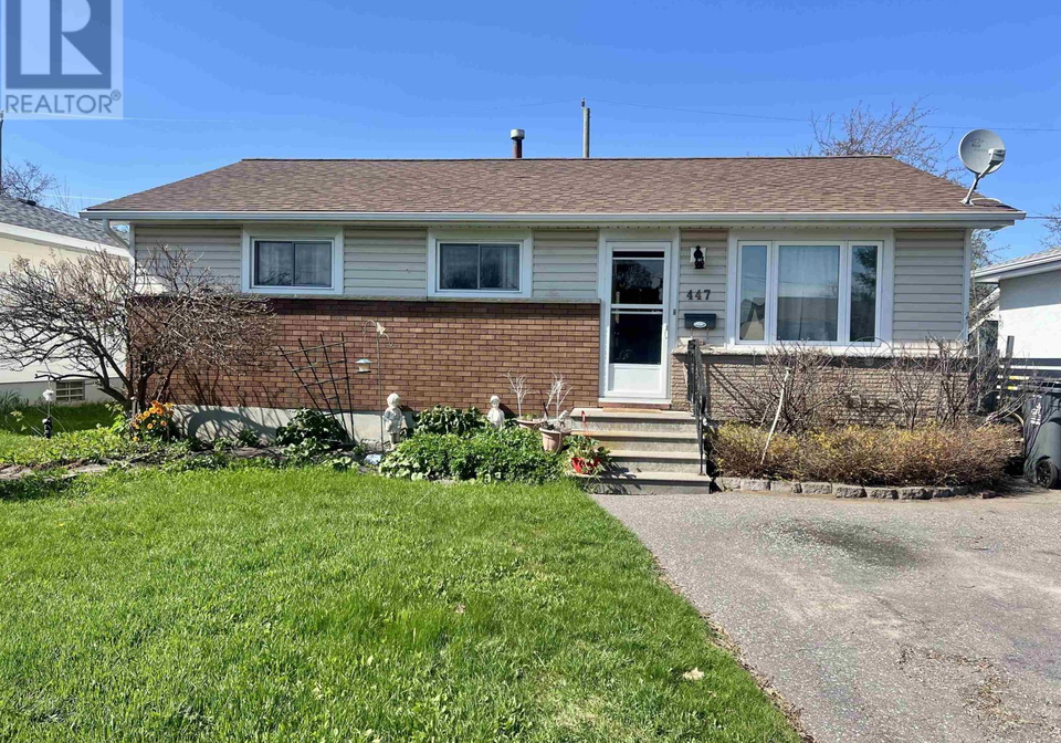 447-pineview-bay-thunder-bay-ontario-tb2601215