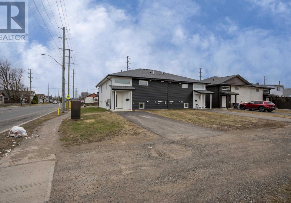 401-empire-avenue-thunder-bay-ontario-tb2601224