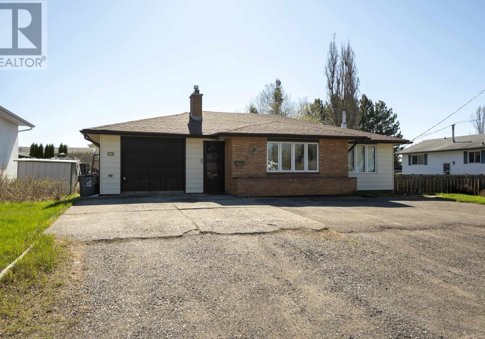 752-leslie-avenue-thunder-bay-ontario-tb2601232
