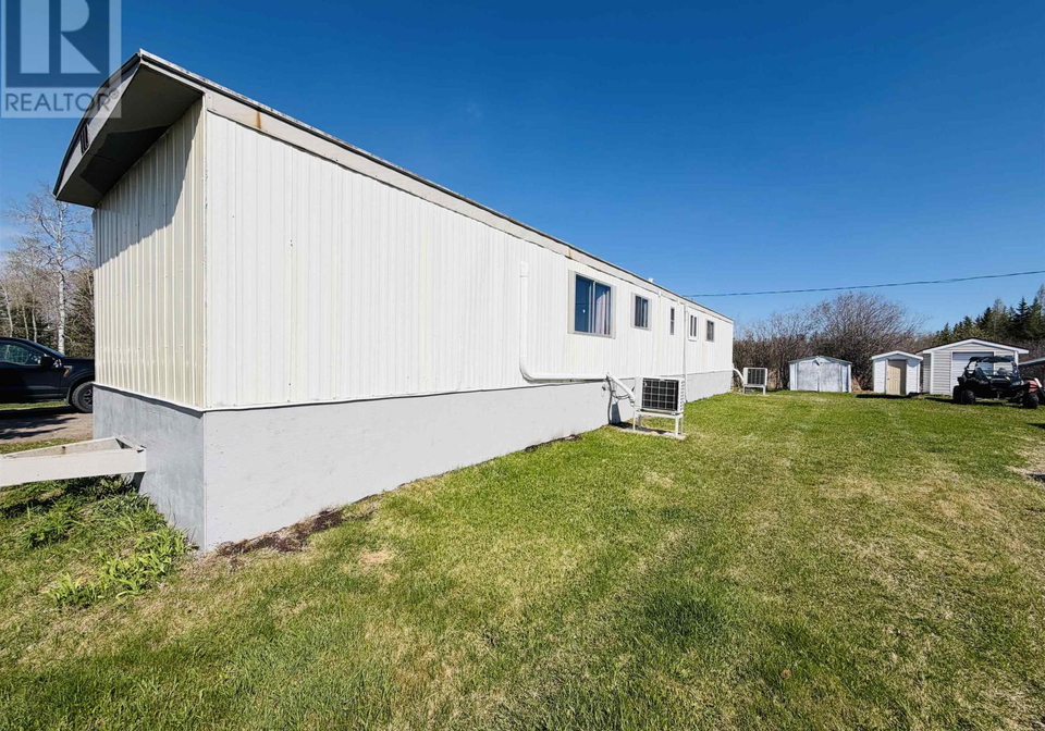 2-27-road-minnitaki-ontario-tb2601236