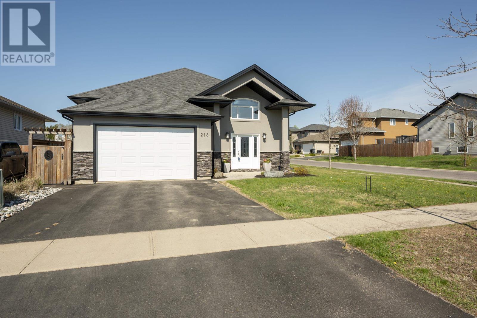 218-sunflower-street-thunder-bay-ontario-tb2601250