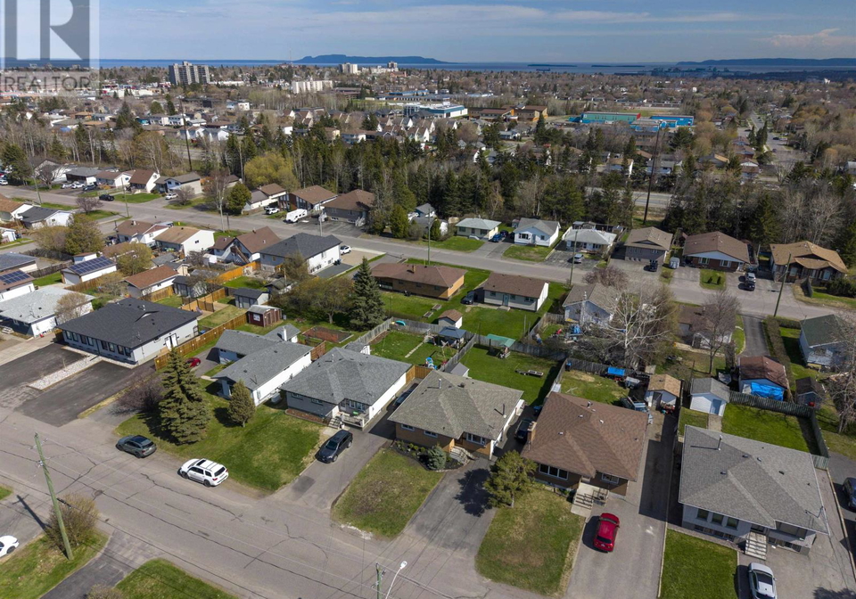 435-dublin-avenue-thunder-bay-ontario-tb2601299