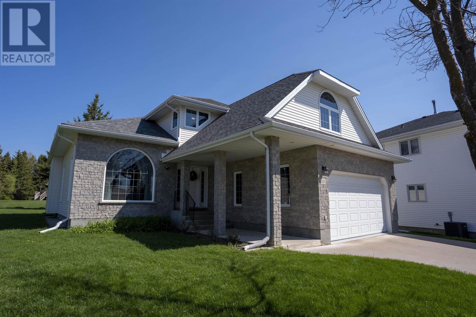 113-princeton-place-thunder-bay-ontario-tb2601315