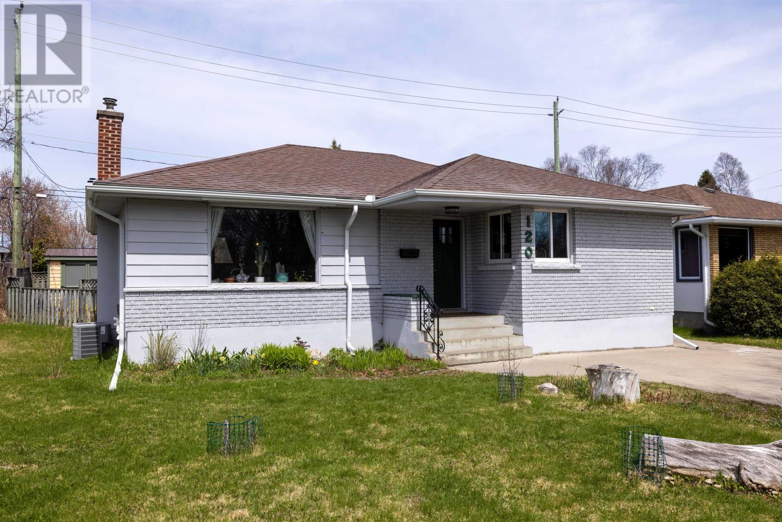 120-robinson-drive-thunder-bay-ontario-tb2601328
